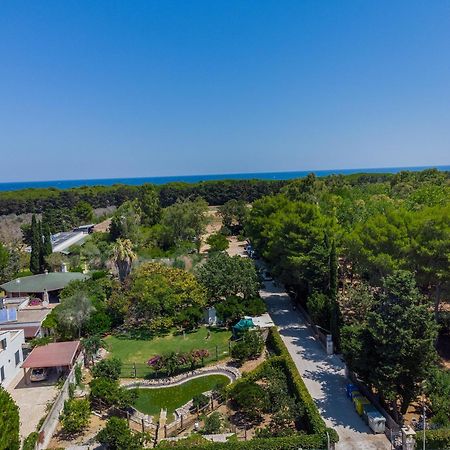 Bio Agriturismo Salos Alimini Luaran gambar