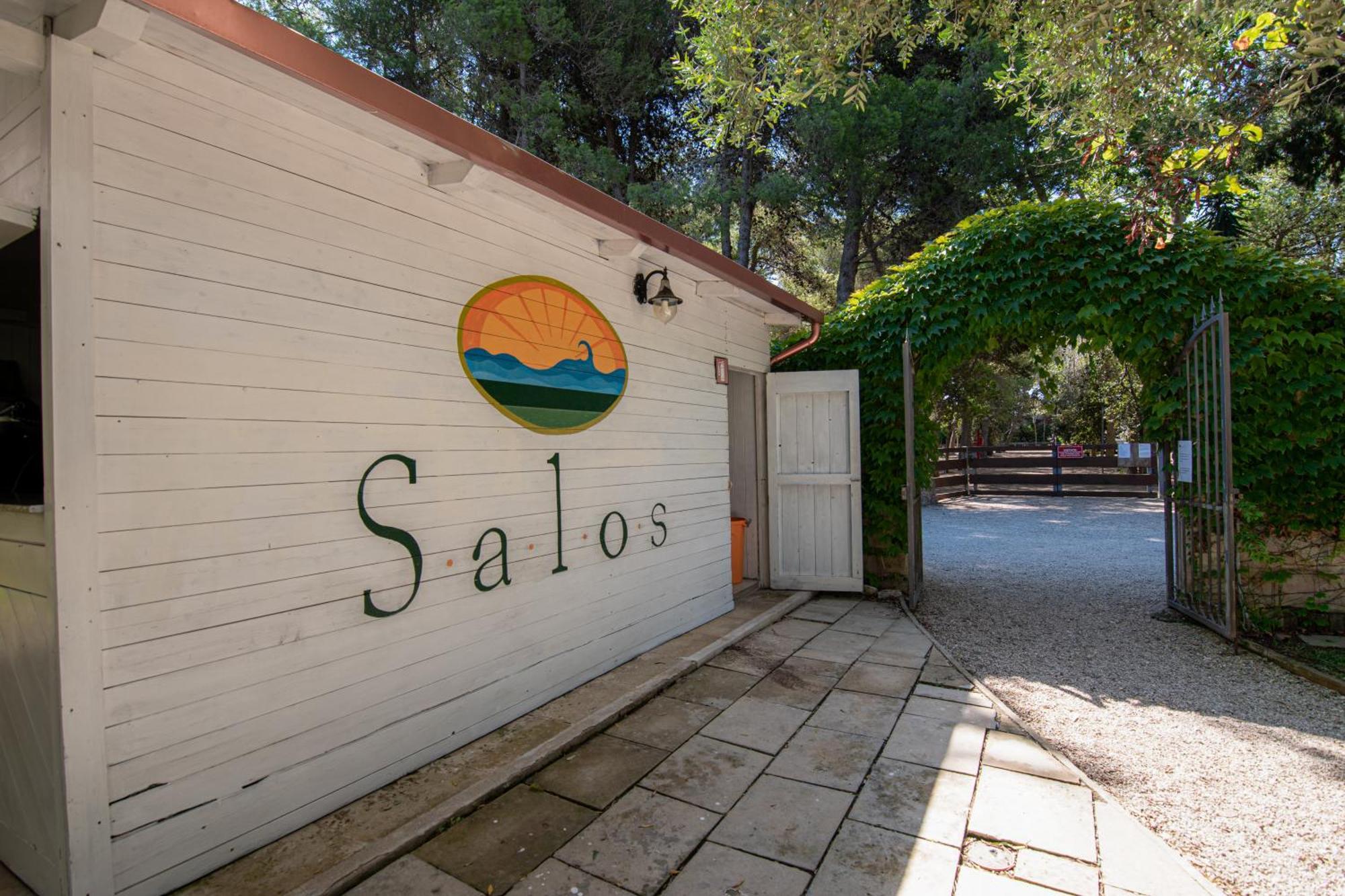 Bio Agriturismo Salos Alimini Luaran gambar