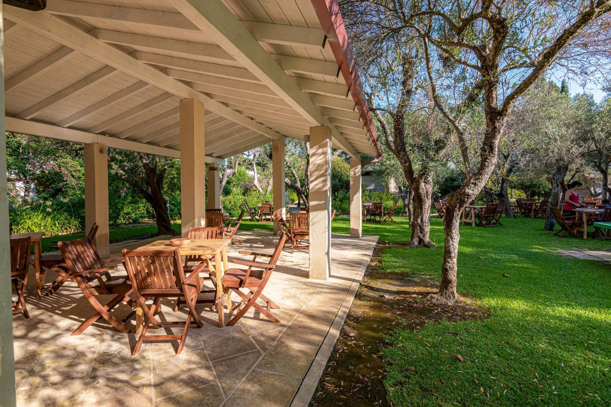 Bio Agriturismo Salos Alimini Luaran gambar