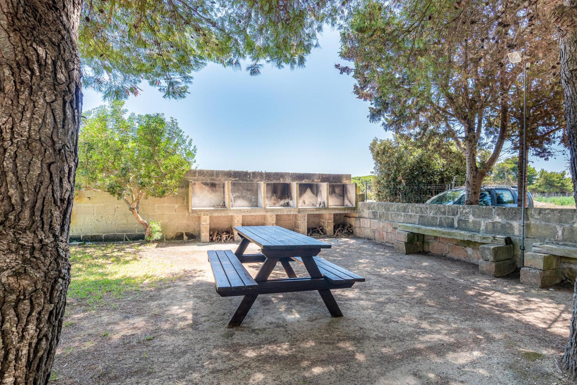 Bio Agriturismo Salos Alimini Luaran gambar